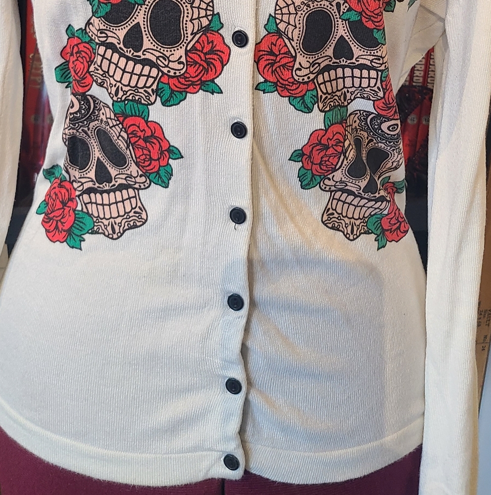 Folter Rockabilly Pinup Cardigan Sweater - Picture 5 of 7